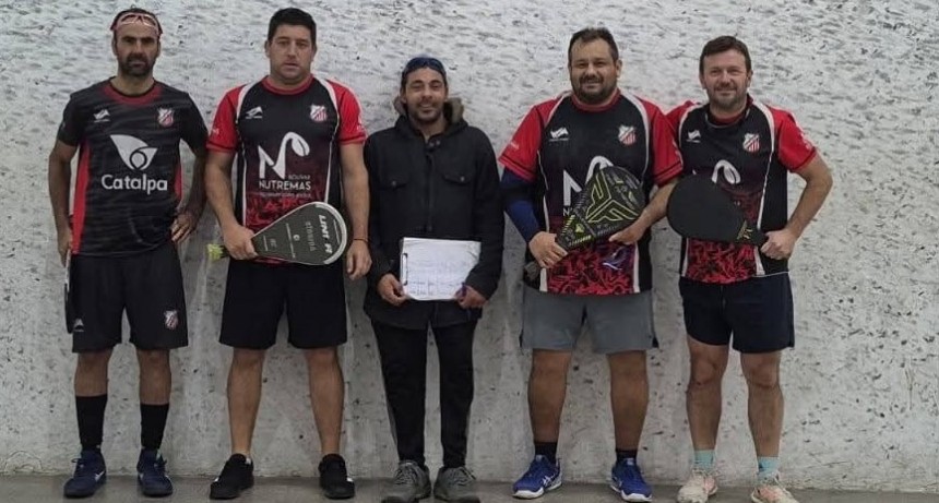 Dos parejas de Empleados de Comercio, de sexta categor&iacute;a, se clasificaron a la final del Torneo Provincial que se jugar&iacute;a en Bol&iacute;var