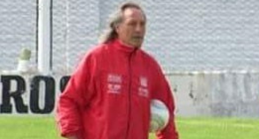 Futbol: La 5&ordm; divisi&oacute;n del Cecil A. Roberts se consagro campe&oacute;n en la Liga de Tres Lomas de la mano de Marcelo Arbe