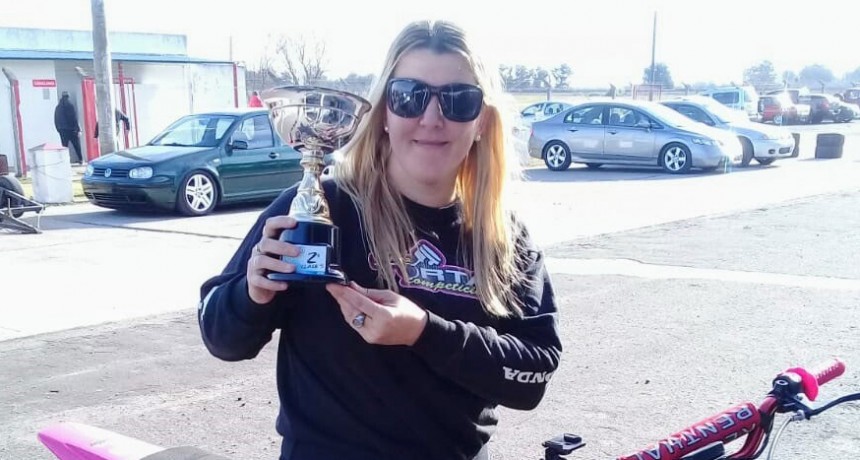 Motociclismo: Cintia Celluccio consigui&oacute; un 2&ordm; puesto en la clase 5 en 9 de Julio