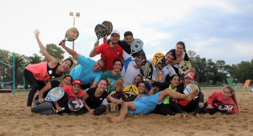 Ignacio Seccretos; Beach Tenis: &ldquo;Ya no jugamos por lo personal, representamos a Bol&iacute;var y a Argentina&rdquo;