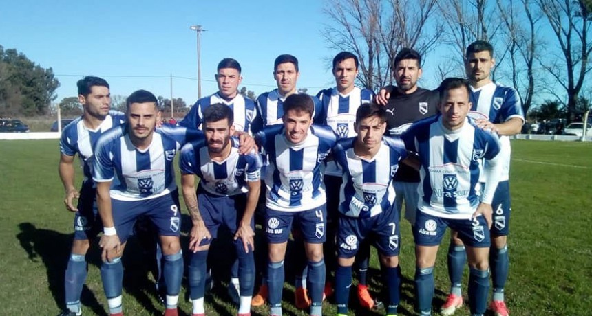 Independiente y Balonpie ganaron de visitantes, el CAU sigue sin poder sumar