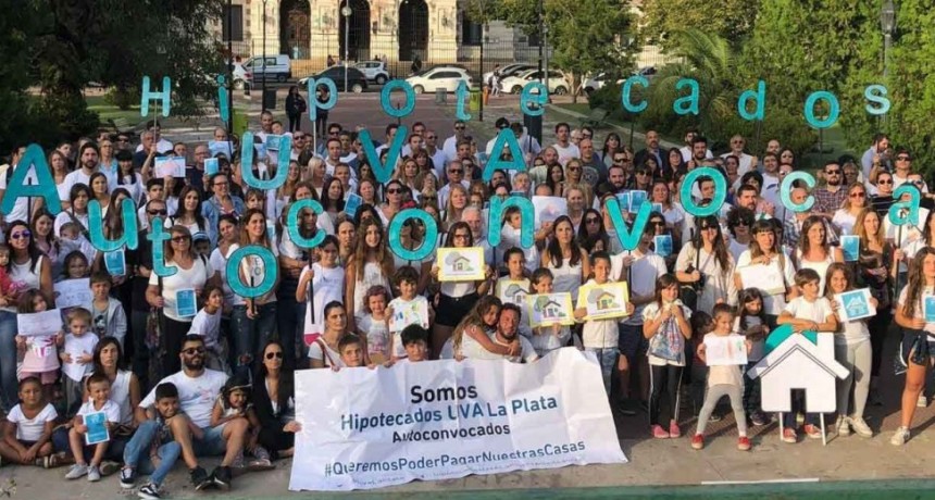 Informe de Prensa de Hipotecados UVA Autoconvocados