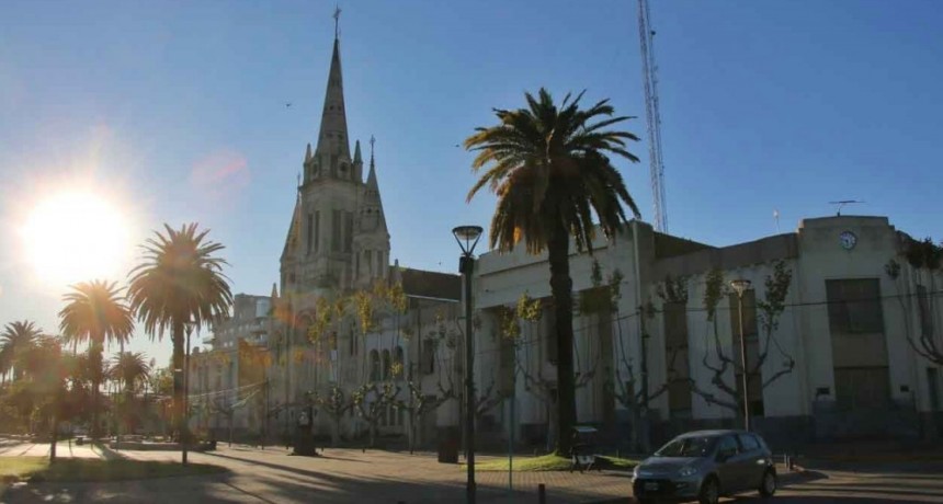 De los 135 distritos de Provincia de Buenos Aires, 100 anunciaron casos de Covid-19