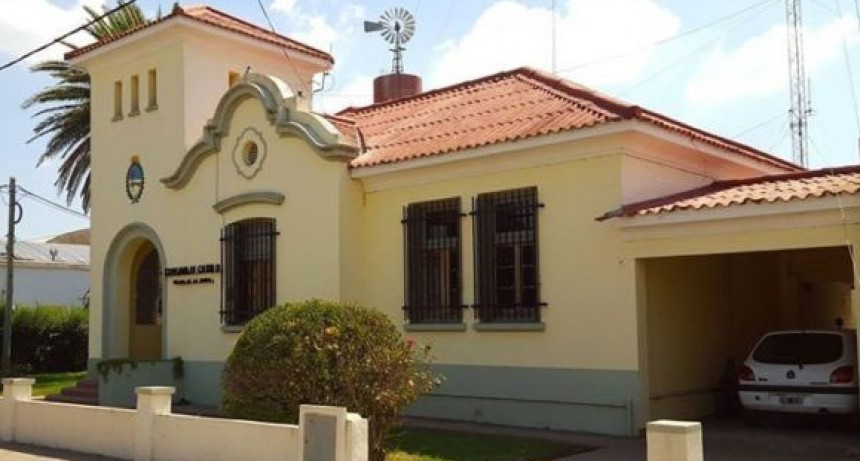 Catrilo; Por casos de Covid-19 no entra ni sale nadie y aislaron a todo el Departamento de Policia del lugar