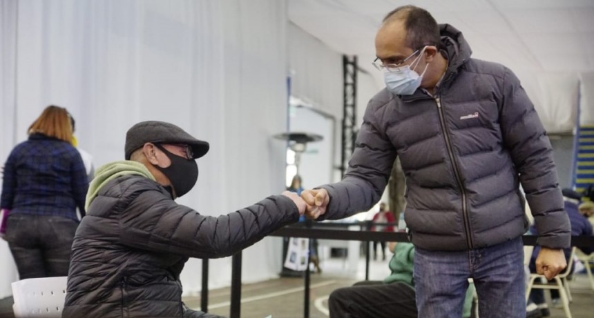  Bolívar Vacunate: el Intendente Pisano acompañó una nueva jornada de vacunación libre para grupos priorizados