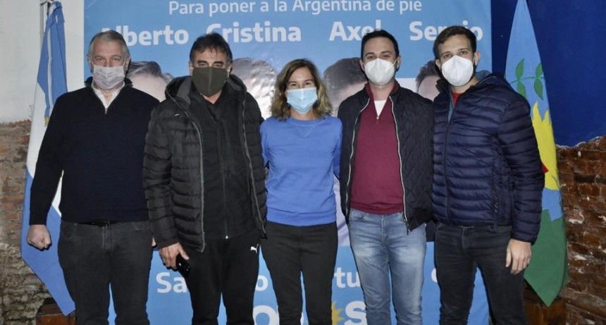 Dos bolivarenses estuvieron en Saladillo representando al Frente Renovador Bolívar