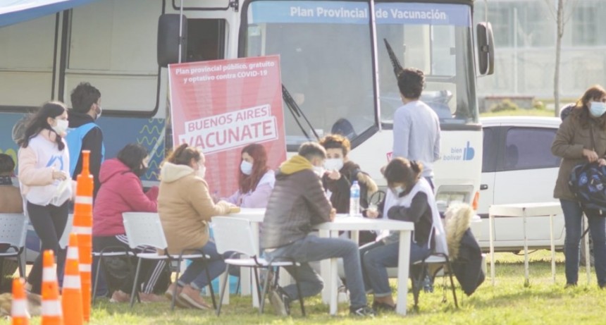Se completó la segunda jornada de vacunación en el parque y llegaron 1.400 dosis de Sinopharm