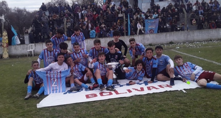 Balonpie gritó campeón en Sexta División, ganándole 2 a cero a Bull Dog