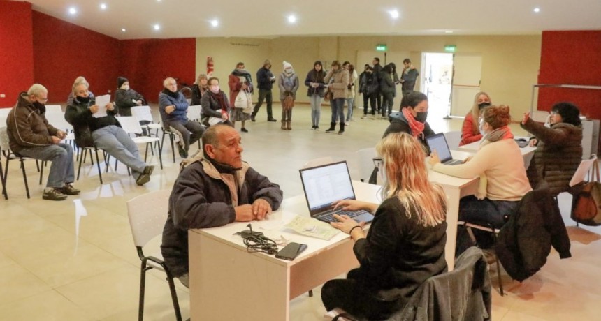 Segmentación de subsidios para gas y luz: Este lunes continúa la inscripción