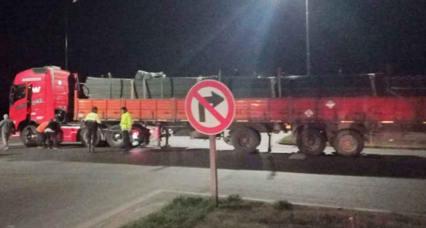 Ruta 65: Se desprendió el Semi de un camión, sin consecuencias