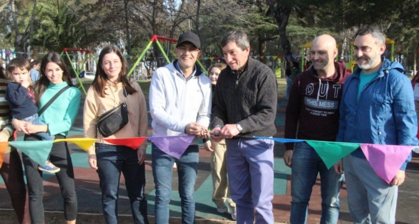 Quedó inaugurado un nuevo espacio para la niñez en el Parque Las Acollaradas