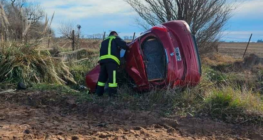 Urdampilleta conmovido por el fallecimiento de una joven tras el vuelco en el camino que une la localidad con Pirovano