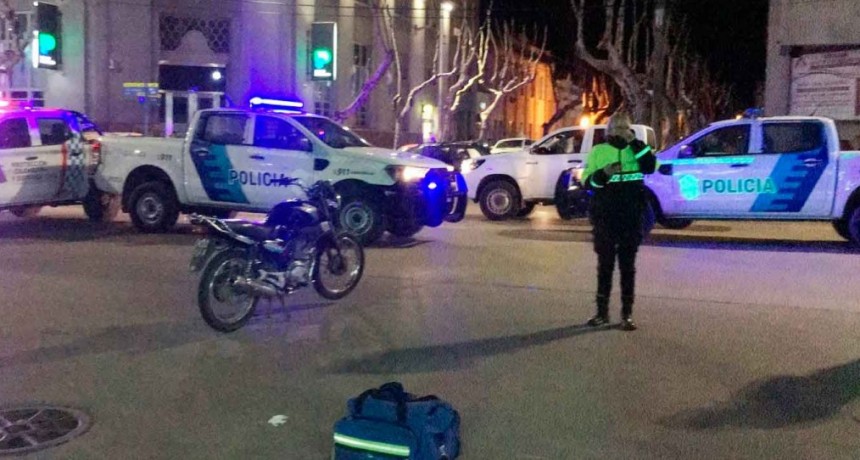 Choque de dos motos en avenida San Martín y Las Heras