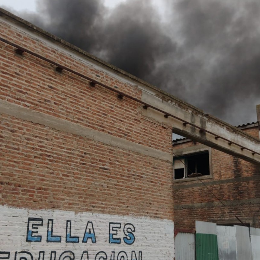 Nueva salida de Bomberos Voluntarios al “Peladero López”