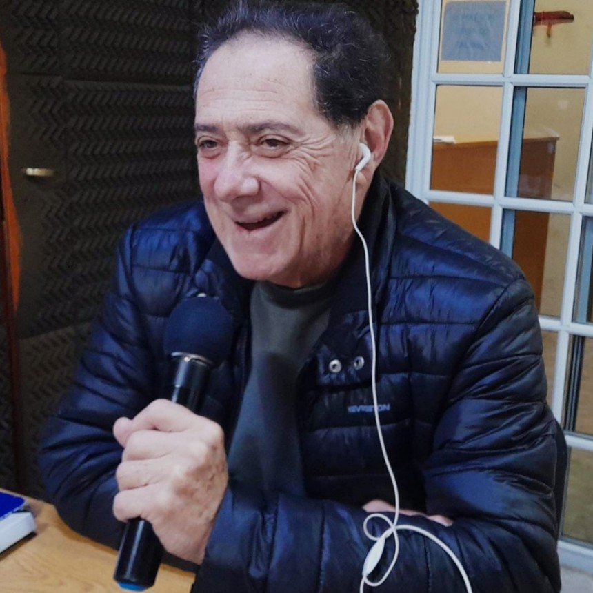 Arturo Vergara recordó al doctor Favaloro a quien conoció y compartió tramos de la profesión, y como sorpresa tuvo un cruce telefónico con Fernando Arruñada, hijo de Alfredo su amigo y colega