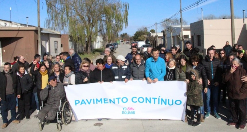 Pisano y Bucca inauguraron 10 cuadras de Pavimento en barrios Colombo y San Juan