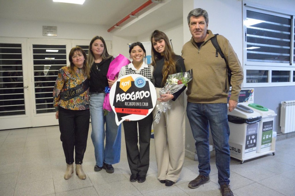 Centro Regional Universitario de Bolívar: Se graduaron seis nuevos profesionales