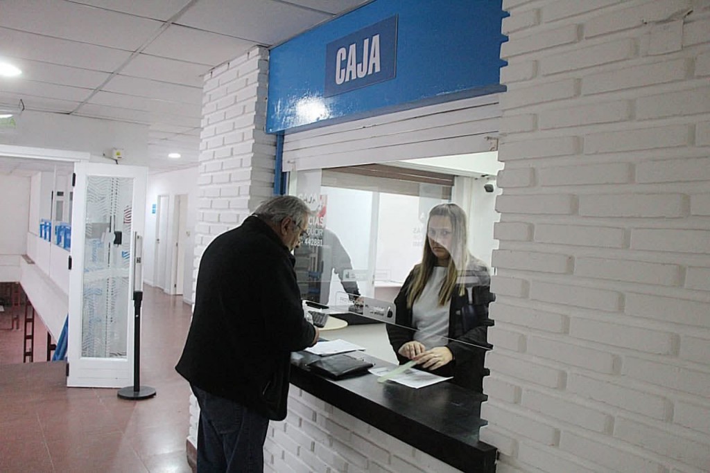 Recorrimos con FM 10, las áreas que pertenecen a Monitoreo, Defensa Civil, 107 Emergencias, Carnet de Conducir, Habilitaciones, REBA, Seguridad Vial y Estacionamiento Medido