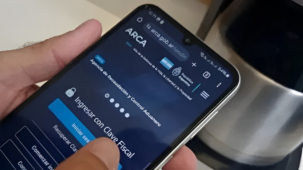 Monotributo y Ganancias: actualización de las escalas, mínimo no imponible y cuotas