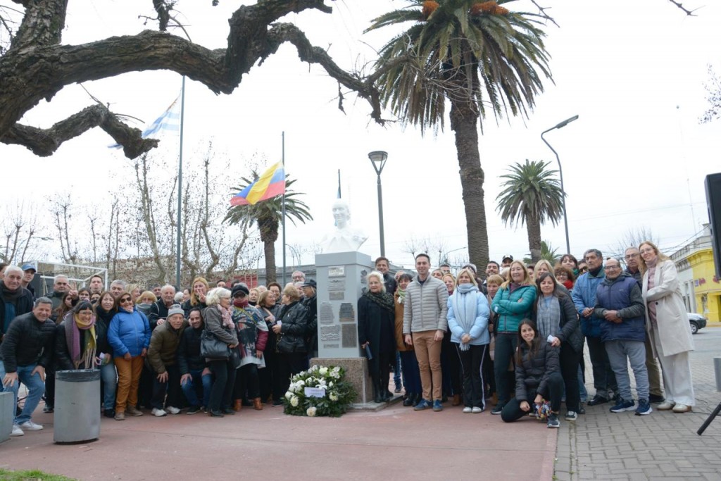 El Partido Justicialista de Bolívar, rindió homenaje a Eva Duarte de Perón, al cumplirse 73 años de su fallecimiento