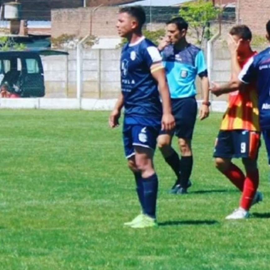 Agustín Barros: “Muy contento de poder volver y más vistiendo los colores de Independiente, esperemos tener un gran año” 