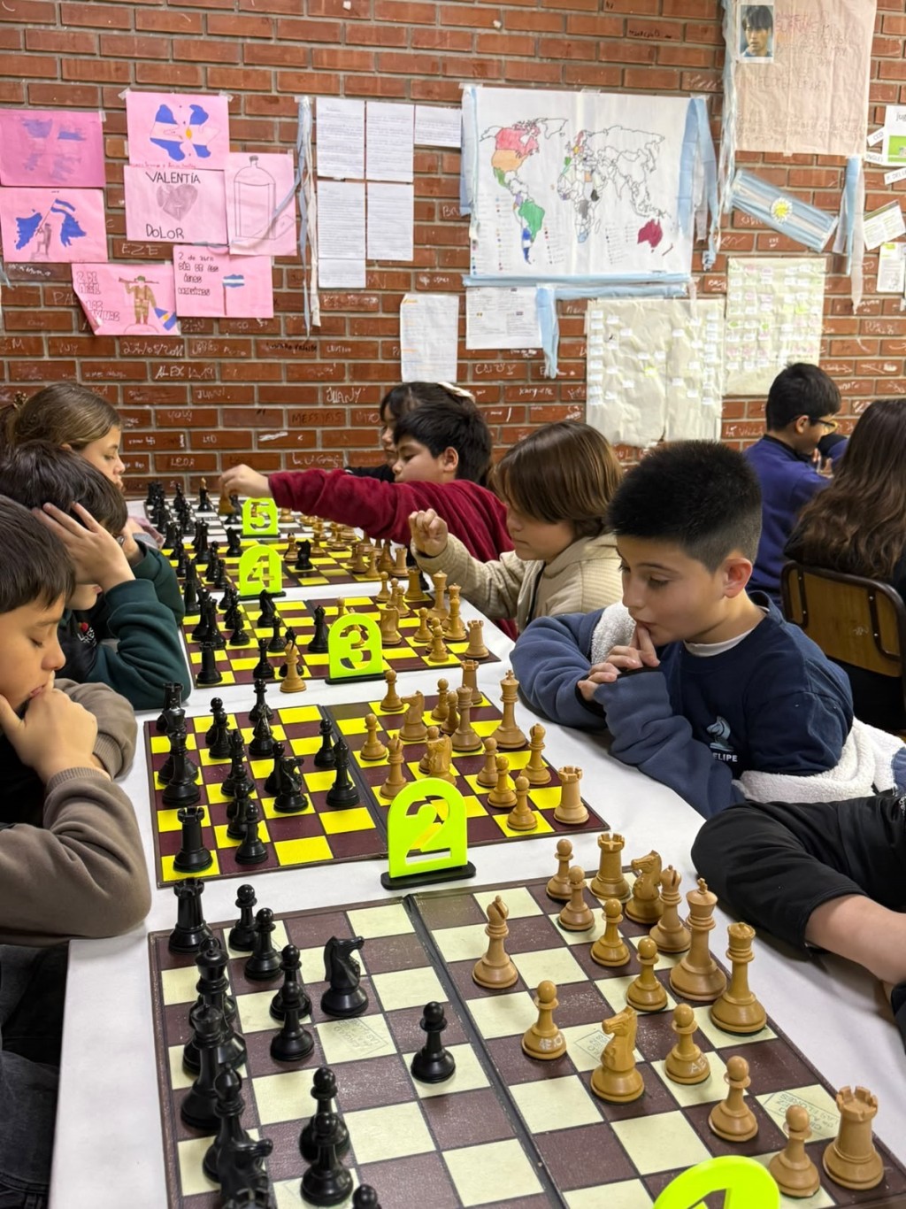 La Escuela Municipal de Ajedrez contin&uacute;a liderando el Prix del Centro, tras una destacada actuaci&oacute;n en la ciudad de 25 de Mayo