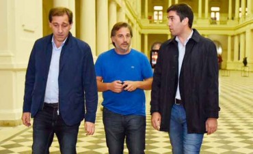 Mosca y Garro recorrieron obras en el Pasaje Dardo Rocha