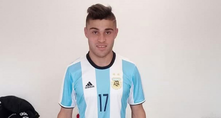 El goleador Enzo Stampone juega la semifinal del mundo
