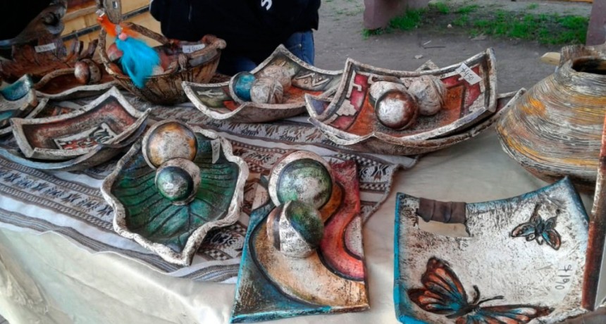 La feria de artesanos itinerantes fue &eacute;xito durante el fin de semana