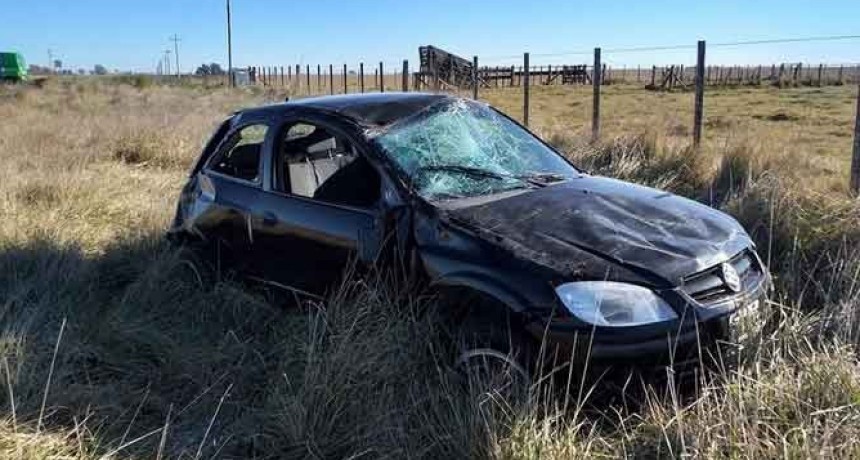 Pehuajo: Tres olavarrienses protagonizaron un accidente y vuelco en ruta 226