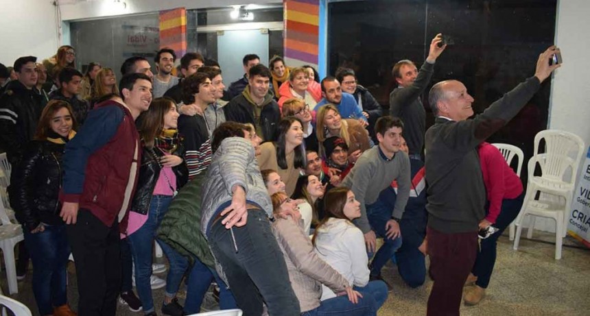 Erreca y Criado presentaron el programa 'Bol&iacute;var Joven'