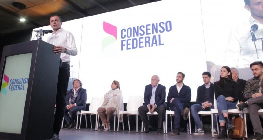 Bucca cerr&oacute; su campa&ntilde;a como la empez&oacute;: en una PYME de tecnolog&iacute;a