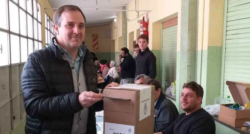 Jos&eacute; Gabriel Erreca: &lsquo;La tranquilidad de estas elecciones demuestra que estamos aprendiendo&rsquo;