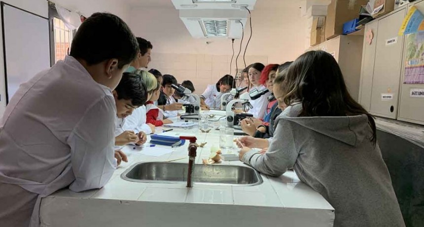 Camuzzi Gas acompa&ntilde;a a m&aacute;s de 6.000 j&oacute;venes en sus estudios y formaci&oacute;n