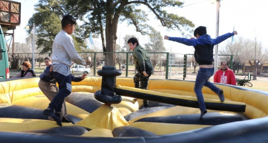 La Municipalidad celebr&oacute; el d&iacute;a del ni&ntilde;o en Hale