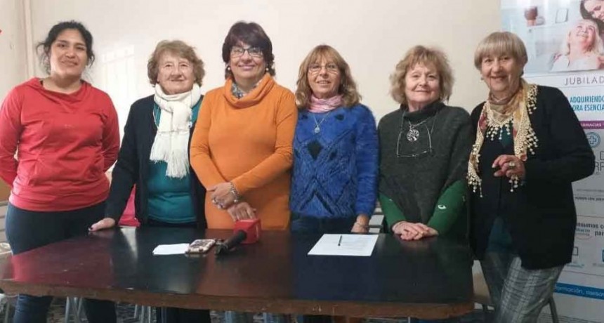 Adultos Mayores; Comienzan las clases de gimnasias en la sede de CATE