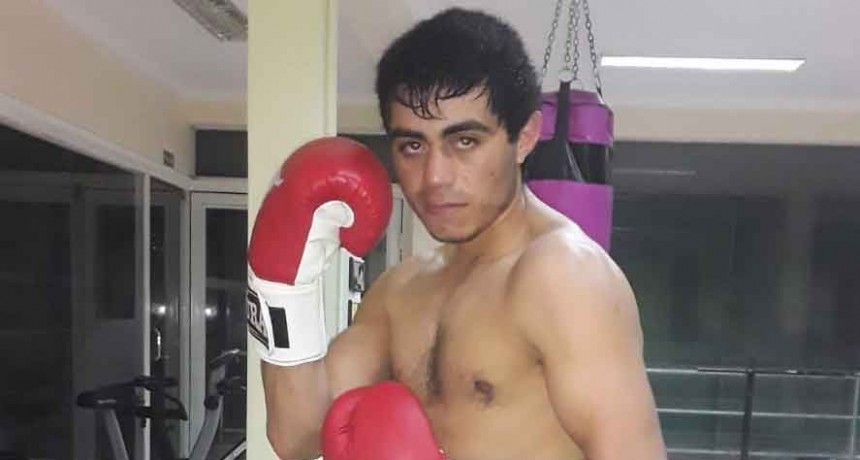 Emanuel Fredes: &lsquo;Quiero volver, seguir con el sue&ntilde;o de ser profesional y representar a Bol&iacute;var con mi mejor nivel&rsquo;