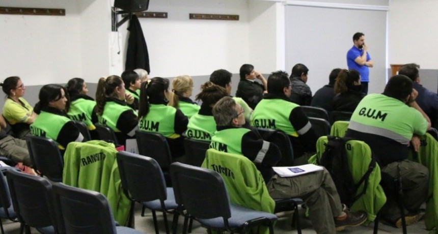 La Municipalidad particip&oacute; una capacitaci&oacute;n en Seguridad Vial