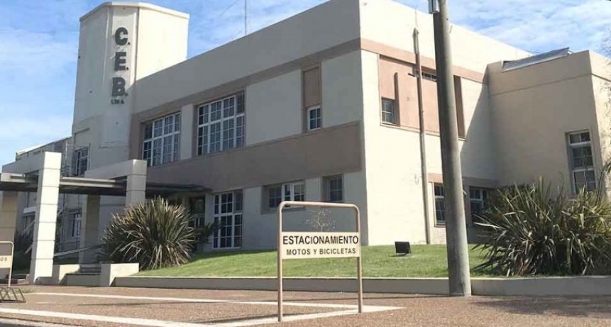 Atenci&oacute;n especial en la sede de la Cooperativa El&eacute;ctrica de Bol&iacute;var por lunes feriado