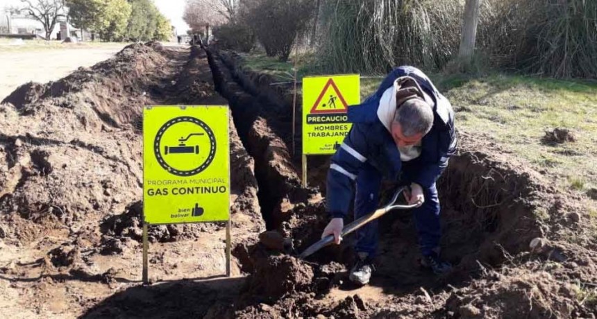 La municipalidad avanza con la obra de extensi&oacute;n de gas en la ciudad