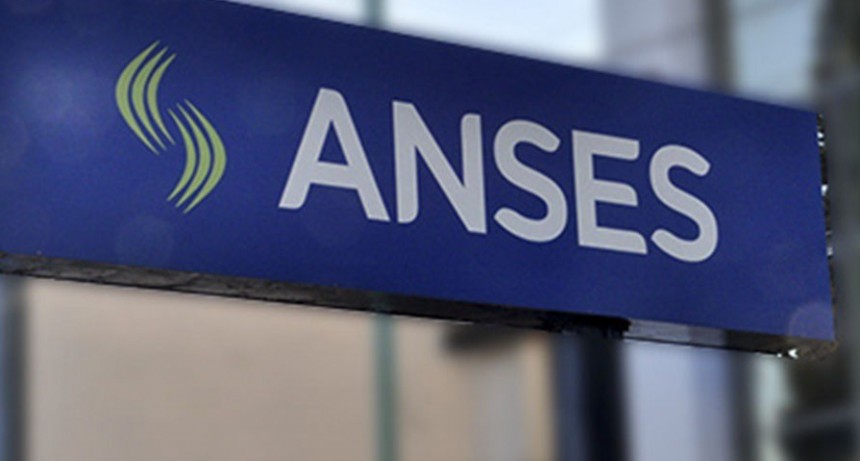 La ANSES paga a 19.741 personas la pensi&oacute;n a parejas del mismo sexo