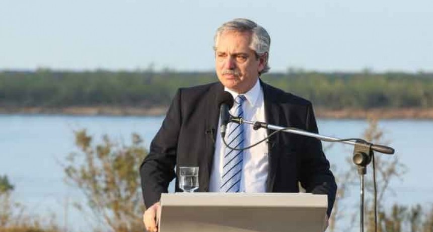 El presidente anuncio la extensi&oacute;n del aislamiento hasta el 20 de septiembre y habilita las reuniones de hasta 10 personas, pero Provincia analiza no adherir