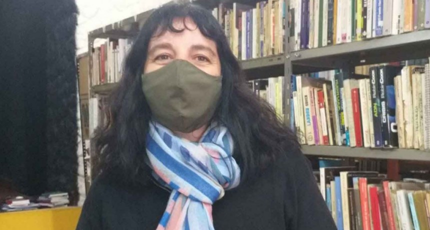 La Biblioteca Alcira Cabrera hizo entrega del premio que se sorteo entre los socios de la instituci&oacute;n