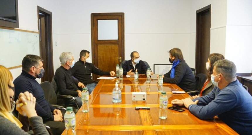 Inportante reunión del intendente Pisano con referentes provinciales y nacionales de Educación Física