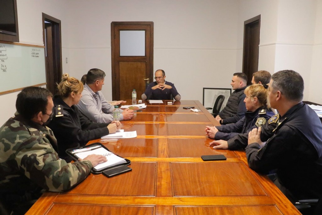 El Intendente Pisano se reunió con autoridades locales de seguridad