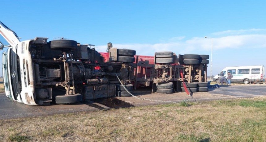 Trabajaron intensamente para desbloquear el tránsito en 205 y 65, que ya quedó habilitado