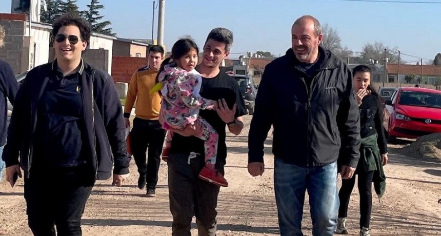 Integrantes de la Juventud Pro Bolívar, realizaron una jornada recreativa en el barrio Los Zorzales