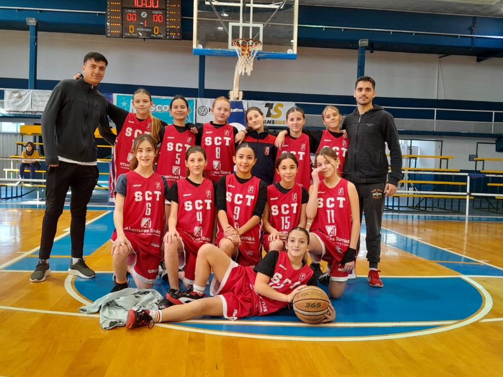 Formativas Femeninas: Sport Club Trinitarios visitó a Racing por la cuarta fecha