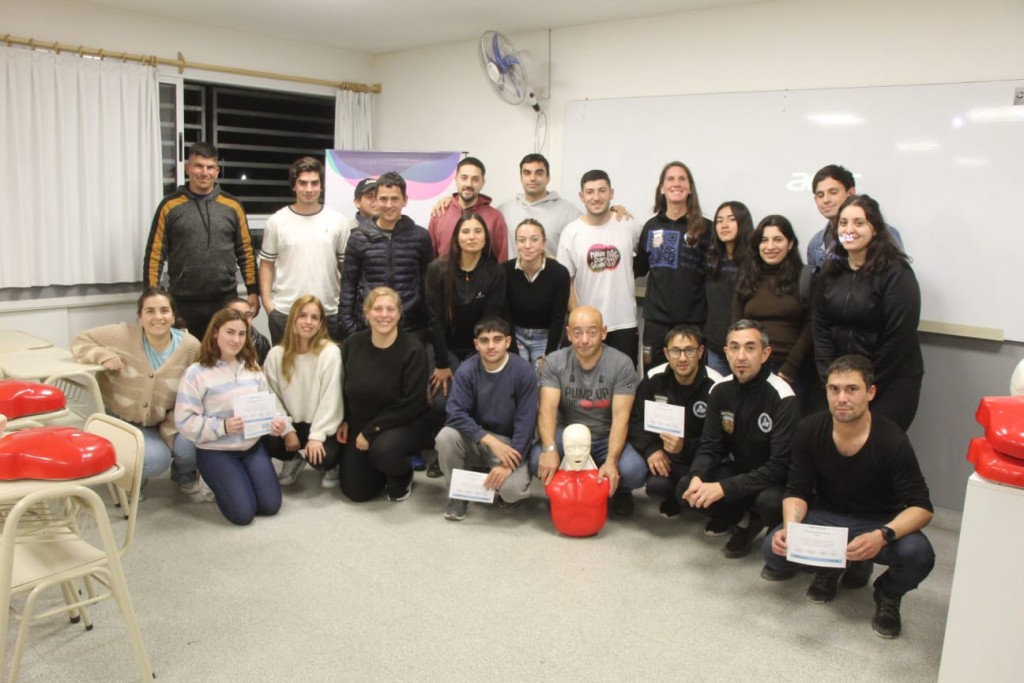 Manos que Salvan: Más de 600 personas ya se capacitaron con este programa municipal