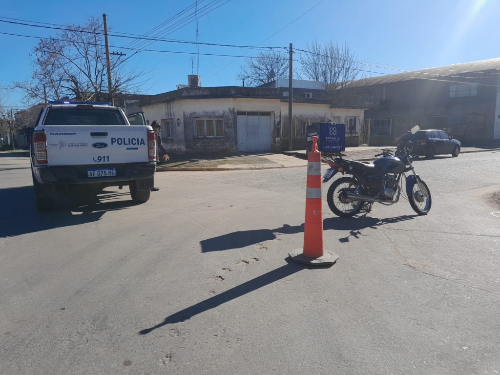 Barrio Melitona: Impacto entre auto y moto